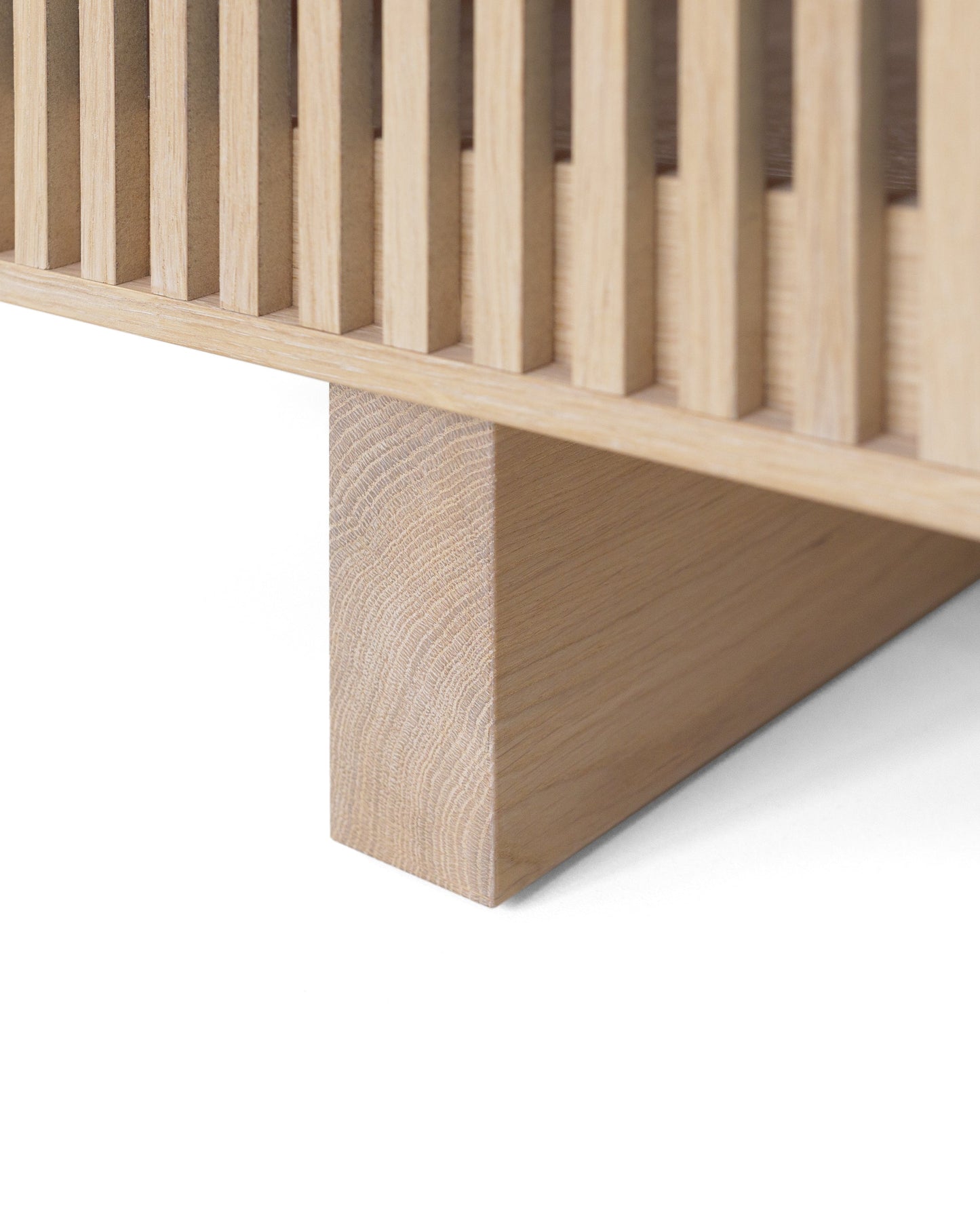 Japandi Sideboard Eiche Gekalkt
