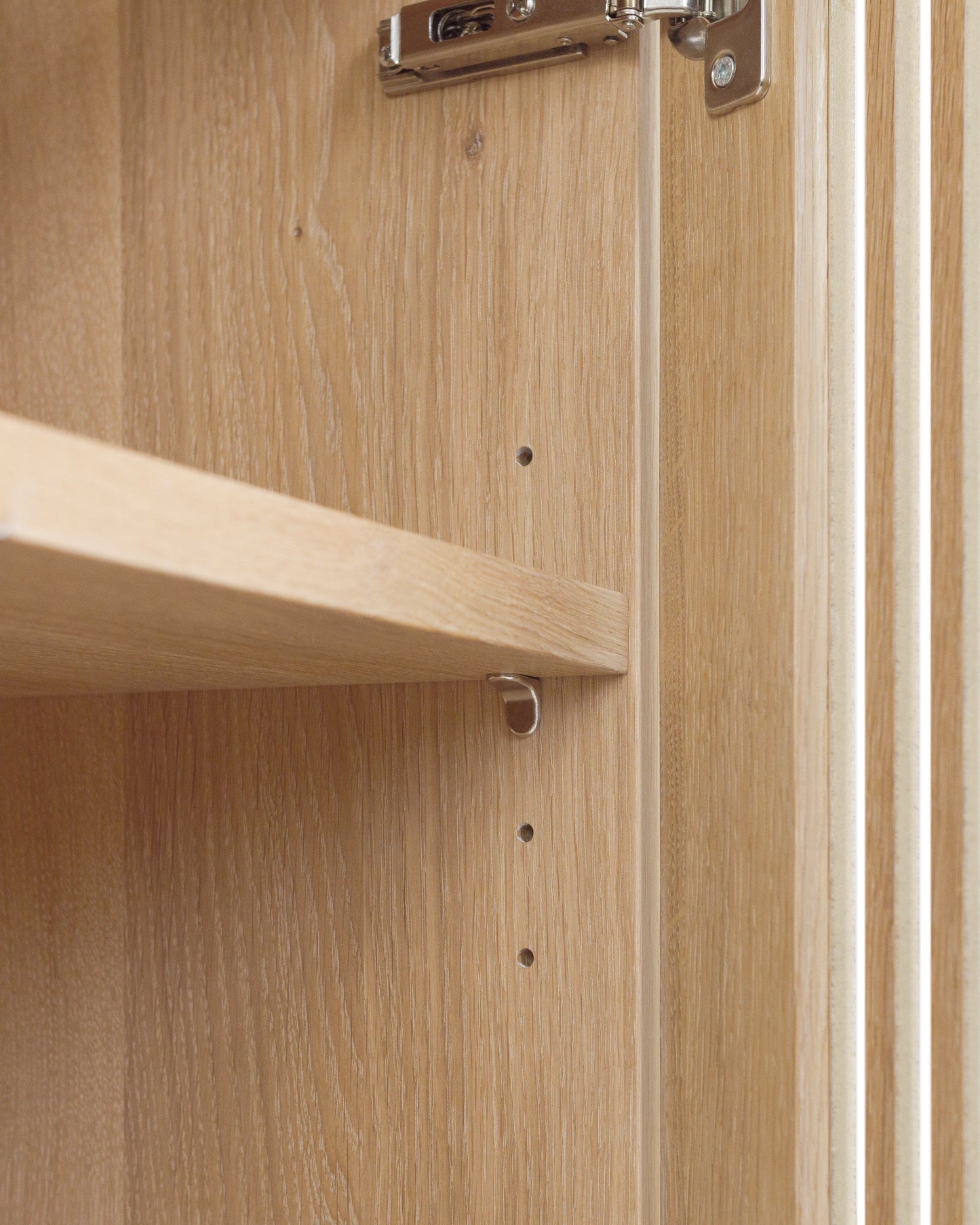 Japandi Sideboard Eiche Gekalkt