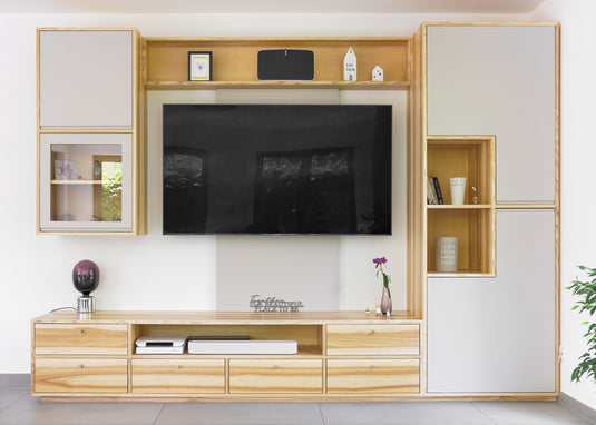 Wohnwand TV Möbel in Kernesche